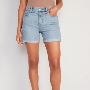 Old Navy High-Rise Slouchy Straight Jean Shorts size 12